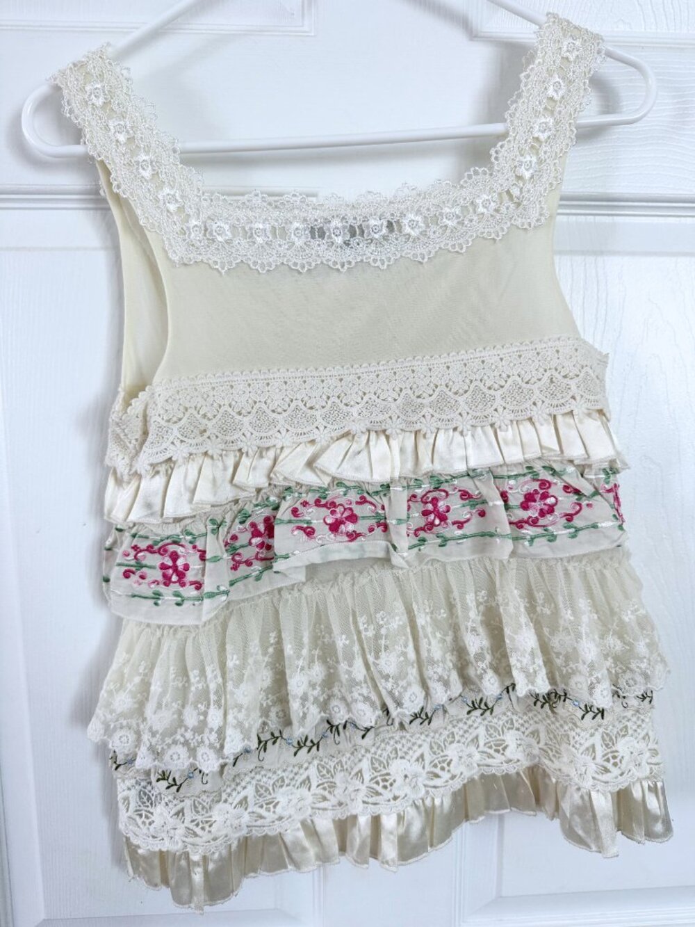 Vintage Romantic Lace Camisole Top Sz: Small - Picture 3 of 6